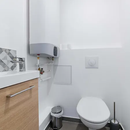 3 Pieces 55m2 Proche Metro - 15 - 4p - Flat-guest * פריז